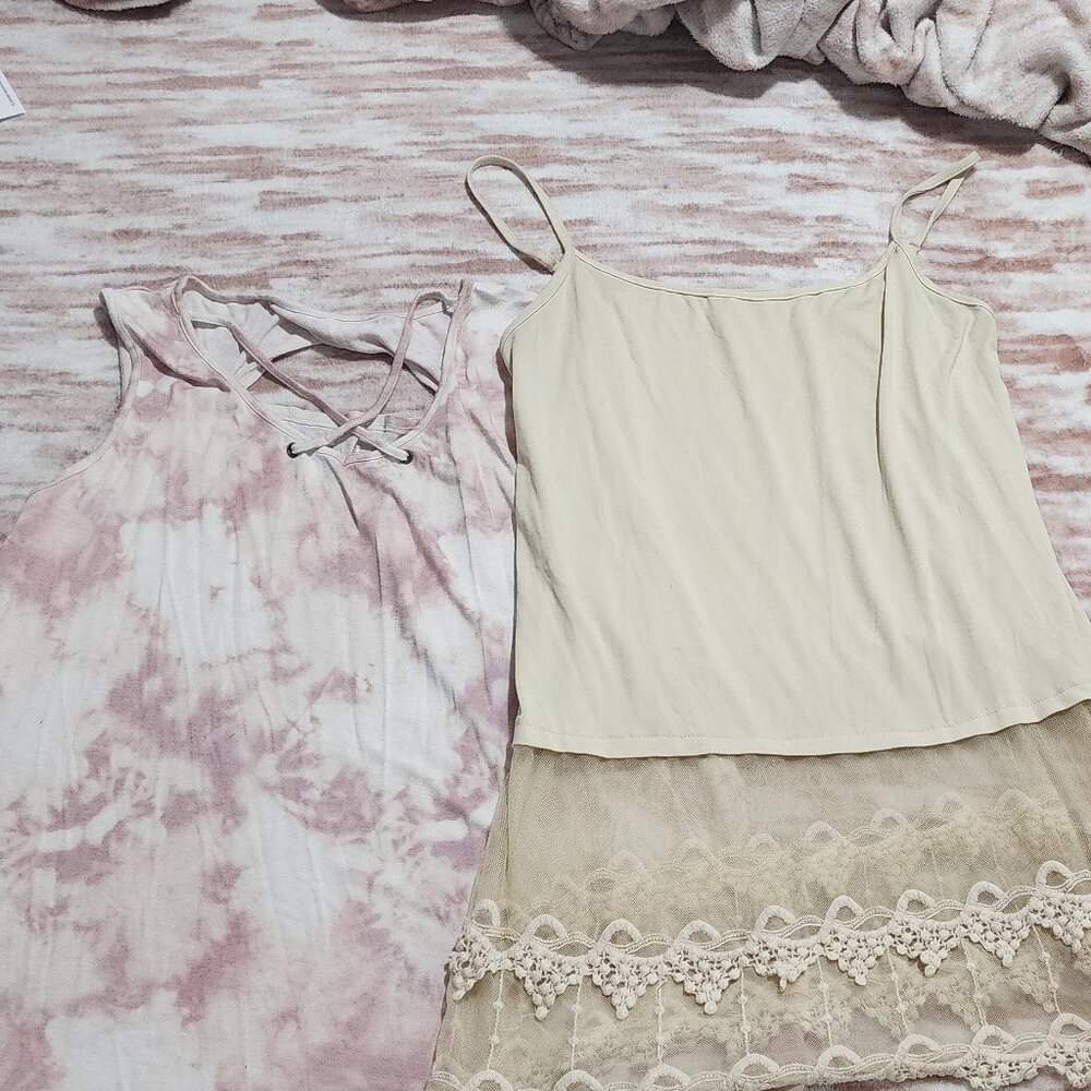 Maurices layering tank top bundle size L